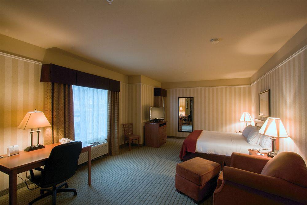 Holiday Inn Express Hotel & Suites Astoria By Ihg Dış mekan fotoğraf