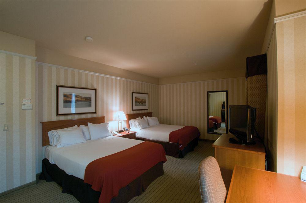 Holiday Inn Express Hotel & Suites Astoria By Ihg Dış mekan fotoğraf