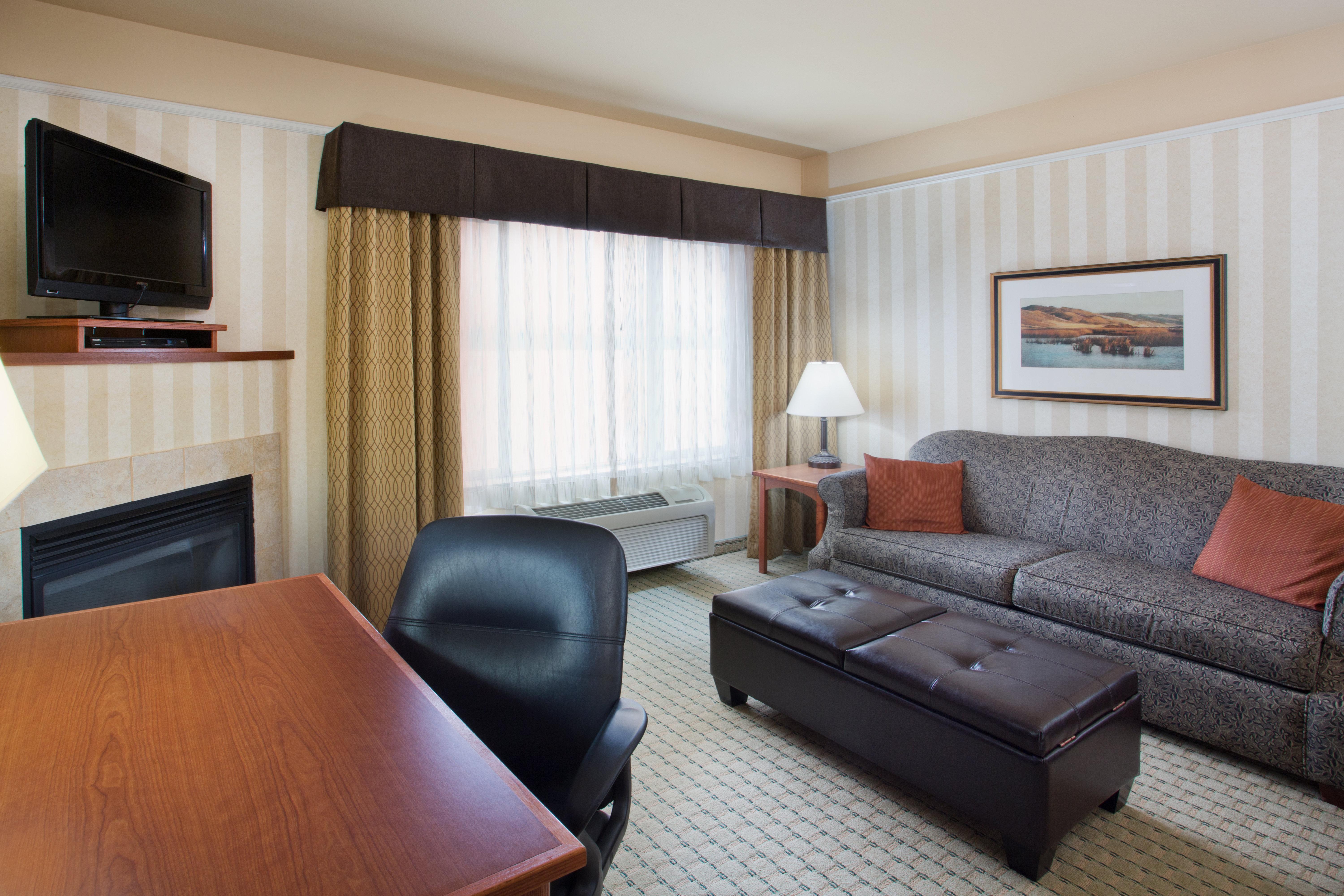 Holiday Inn Express Hotel & Suites Astoria By Ihg Dış mekan fotoğraf