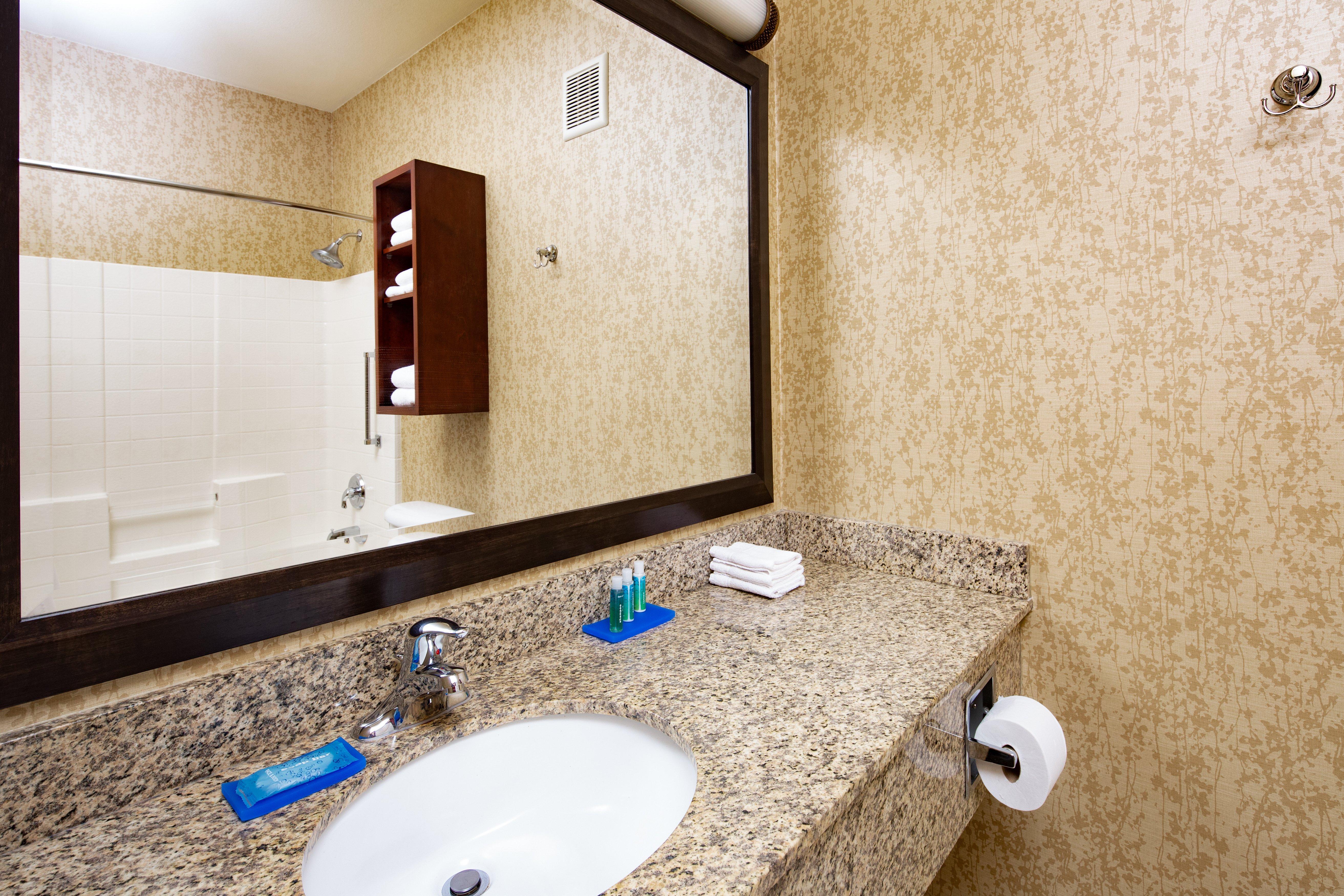 Holiday Inn Express Hotel & Suites Astoria By Ihg Dış mekan fotoğraf