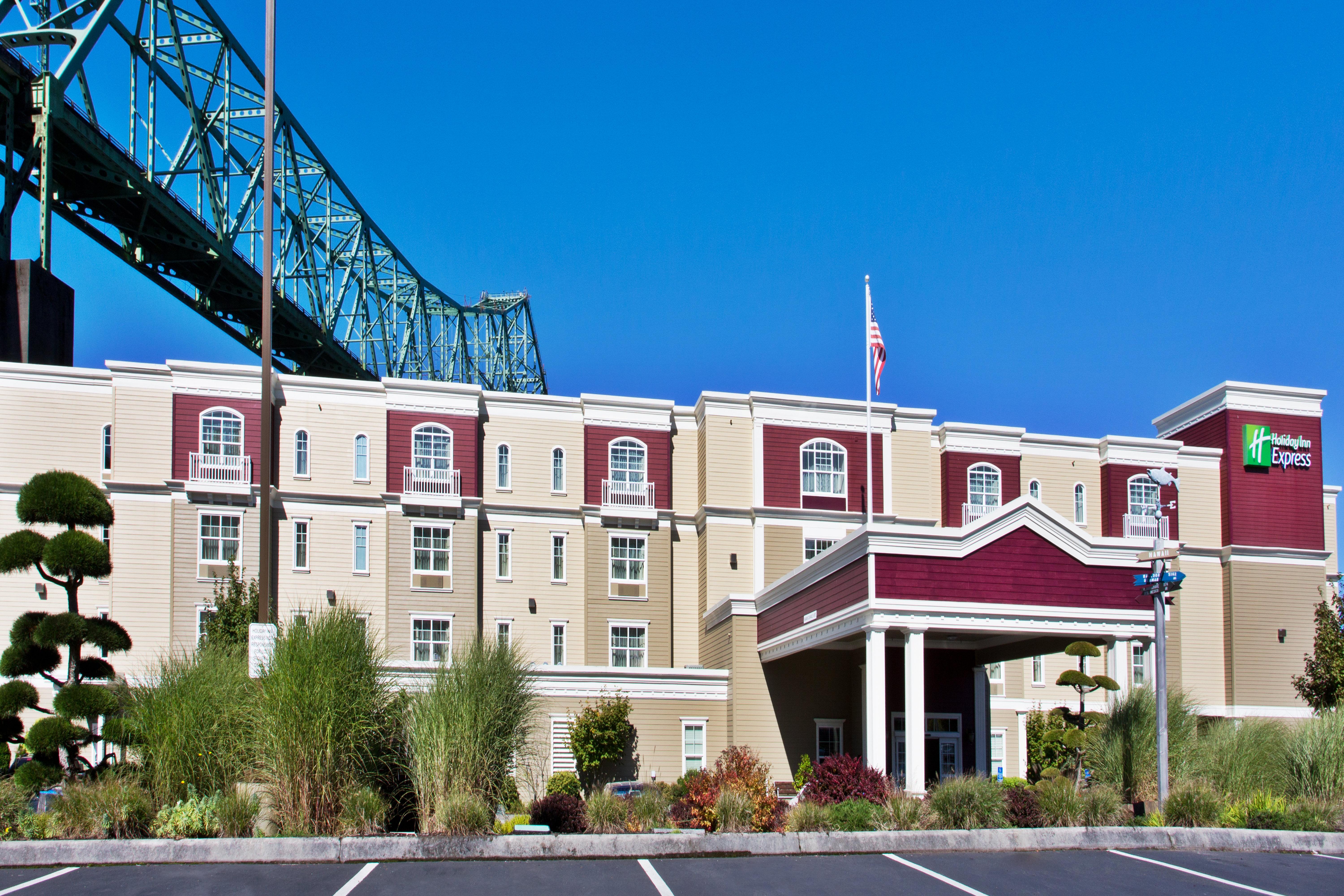 Holiday Inn Express Hotel & Suites Astoria By Ihg Dış mekan fotoğraf