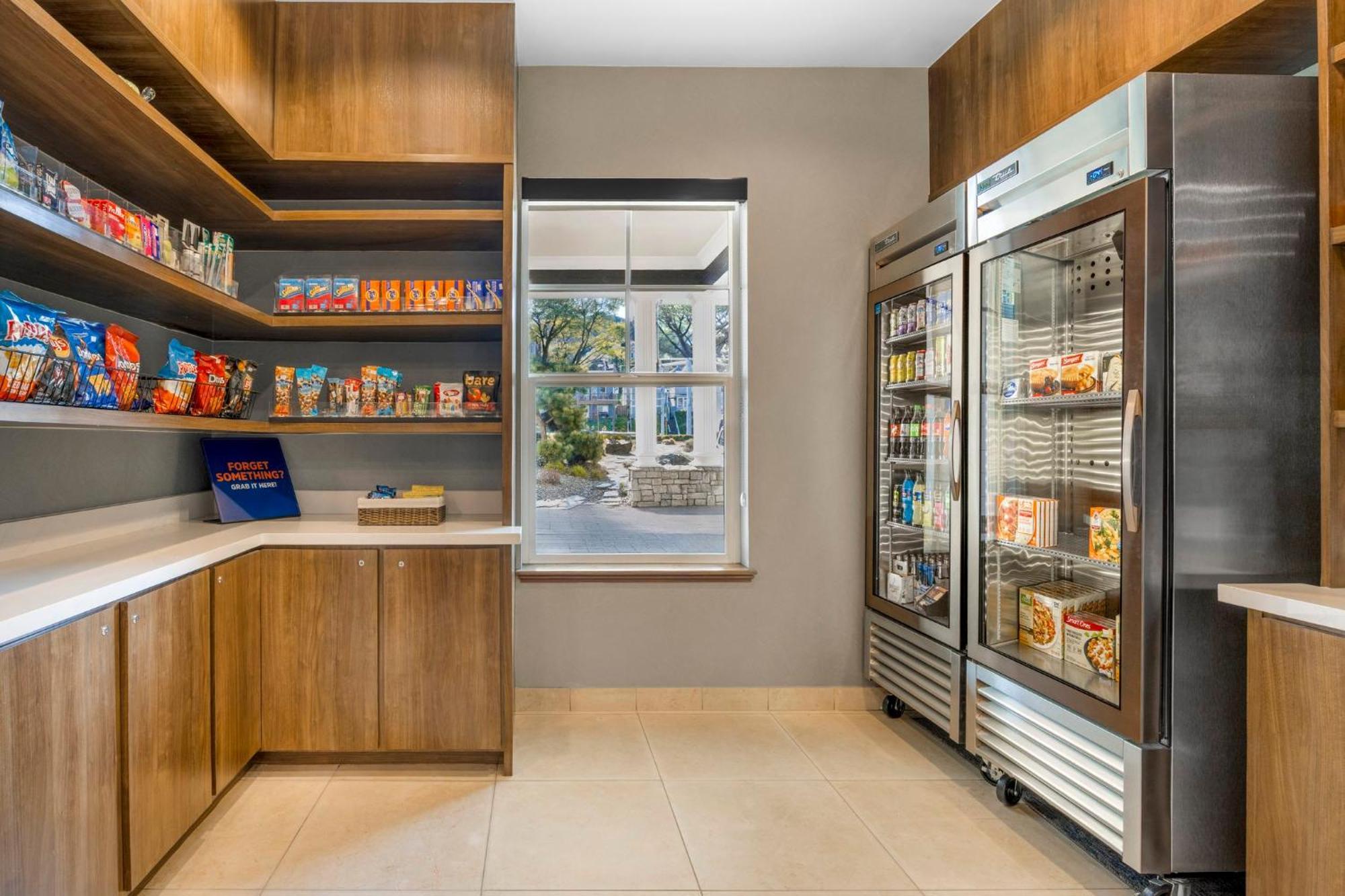 Holiday Inn Express Hotel & Suites Astoria By Ihg Dış mekan fotoğraf
