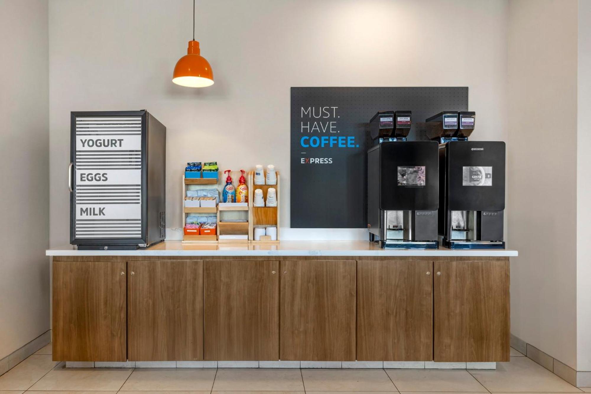 Holiday Inn Express Hotel & Suites Astoria By Ihg Dış mekan fotoğraf