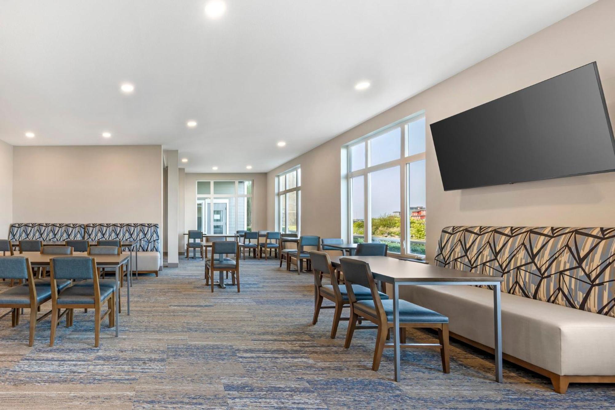 Holiday Inn Express Hotel & Suites Astoria By Ihg Dış mekan fotoğraf