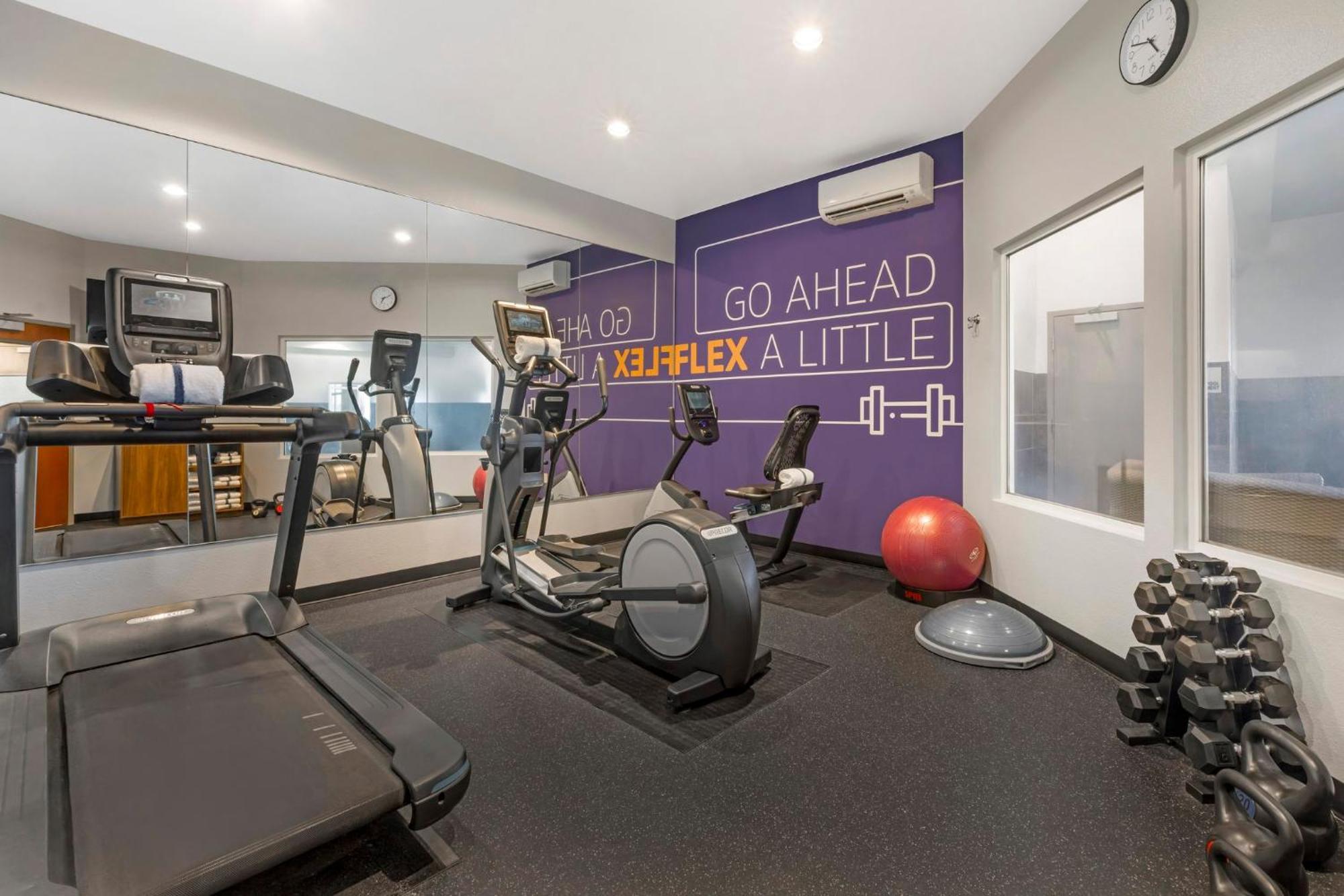 Holiday Inn Express Hotel & Suites Astoria By Ihg Dış mekan fotoğraf