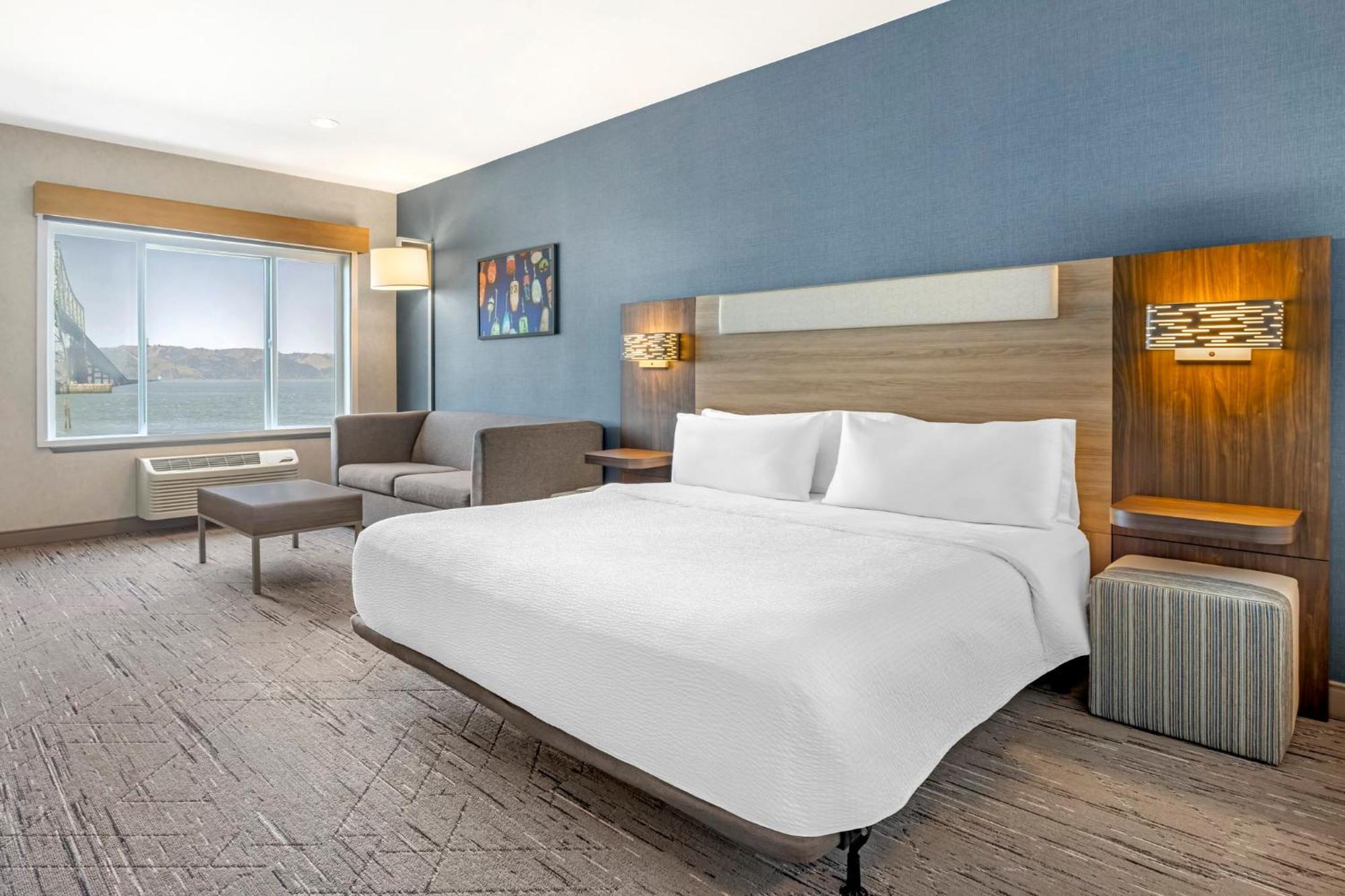 Holiday Inn Express Hotel & Suites Astoria By Ihg Dış mekan fotoğraf