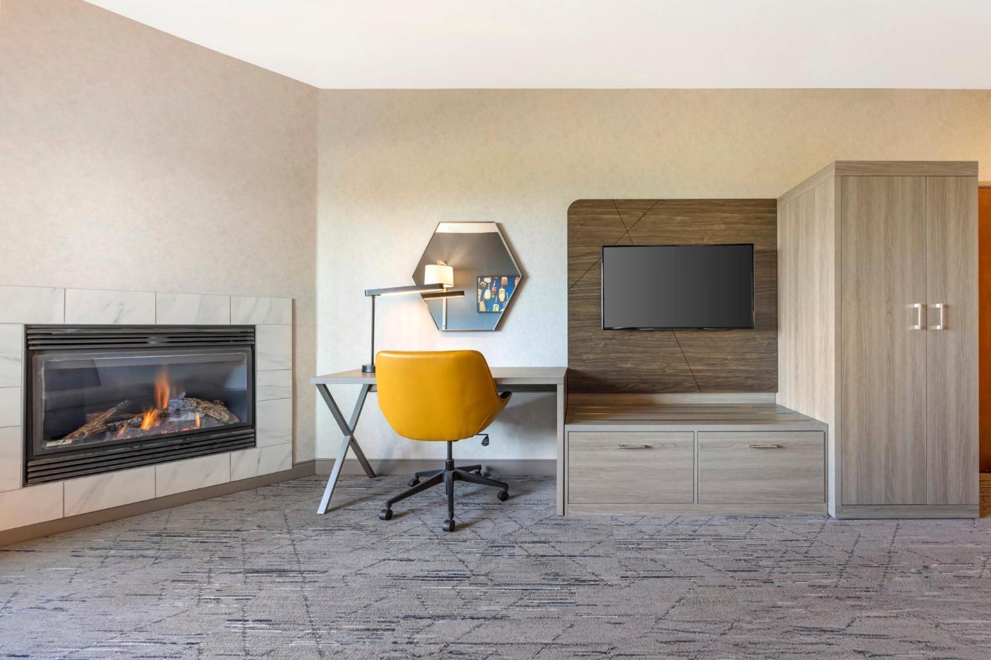 Holiday Inn Express Hotel & Suites Astoria By Ihg Dış mekan fotoğraf